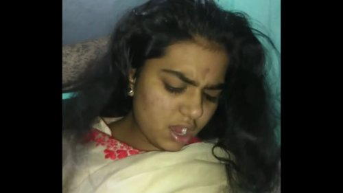 இந்தியன் ஹாட் கேர்ள் ரீடிங் சவுகிறள் செஸ் வித் பழசக் டிக்…