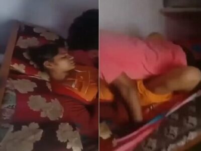 காலேஜ் செஸ் கேர்ள் நுதே நக்கெட் புஸ்சய் பியூசிக்கிங் விறல…