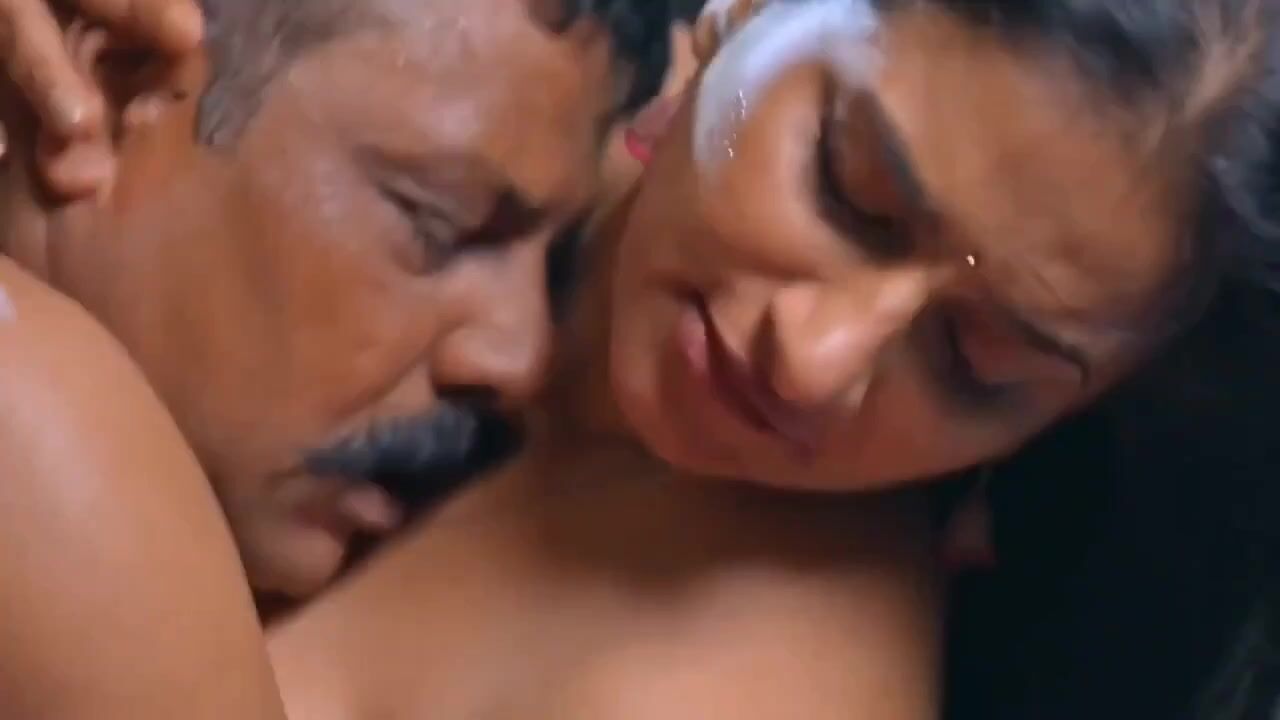பிளான் பண்ணி எடுக்க பட்ட பெரிய முலை அக்ட்ரேஸ் பெஸ்ட் போர்…