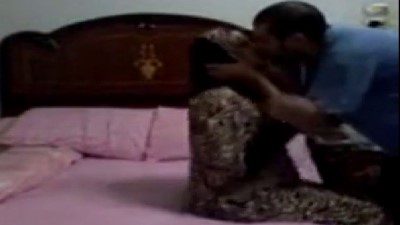 அண்ணி கூதியில் ஓத்து விந்து இறுகும் தமிழ் அண்ணி செஸ் விதேஒஸ் – தமிழ் செஸ் வீடியோ
