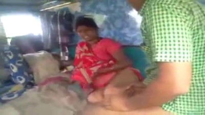 லாரி டிரைவர் தேசி சாறி தூக்கி ஓக்கும் தமிழ் ஸ்க்விடேவ்ஸ்௨ – தமிழ் வுட்டூர் செஸ்