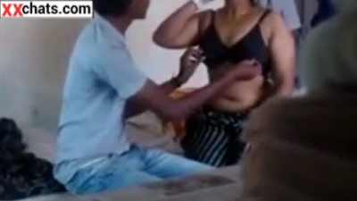 மகன் அம்மா பூப்ஸ் சப்பும் பேமிலி வீடியோ – தமிழ் மாம் செஸ்