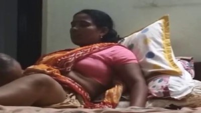 வுணர் தமிழ் மெய்ட் புண்டை நக்கும் ஹிடடேன் செஸ் வீடியோ – வேலைக்காரி செஸ்